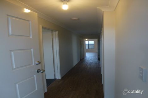 Property photo of 4 Uppingham Way Butler WA 6036