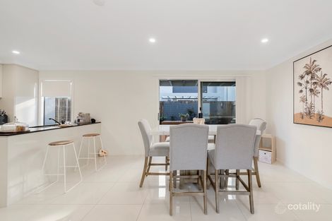Property photo of 42/13 Angela Way Pimpama QLD 4209