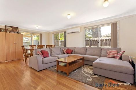 Property photo of 15 Castle Rock Court Wattle Grove NSW 2173