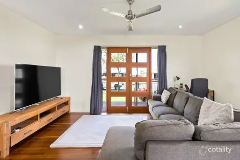 Property photo of 82 Kennys Road Marian QLD 4753