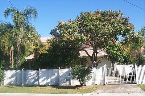 31 Allambi Ave, Broadbeach Waters, QLD 4218