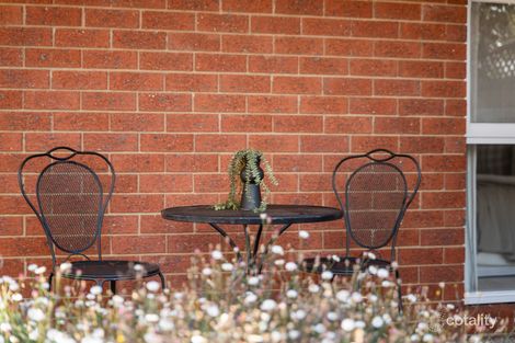 Property photo of 4 Downing Place Cook ACT 2614