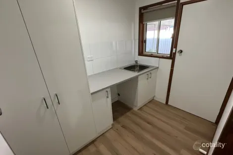 Property photo of 12 Lister Crescent Shepparton VIC 3630