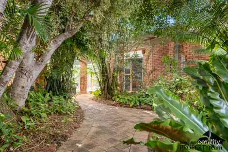 13 Gantheaume Cres, Kalbarri, WA 6536