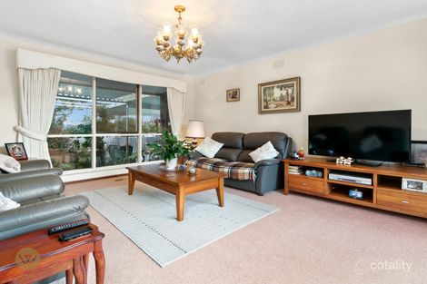 Property photo of 34 Hendra Grove Ringwood VIC 3134