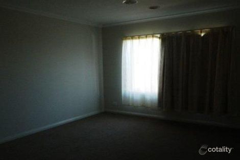 Property photo of 17 Hemlock Crescent Point Cook VIC 3030