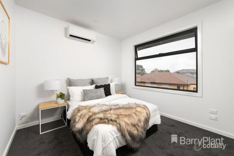 Property photo of 13 Jessie Hunter Street Hadfield VIC 3046
