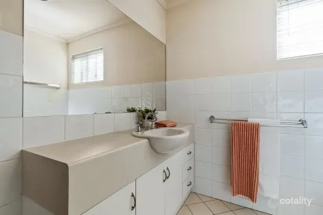 Property photo of 9/4 Bristol Place Glenelg South SA 5045