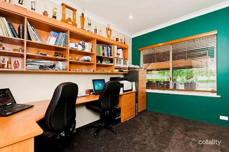 Property photo of 27 Anglesea Crescent Belhus WA 6069