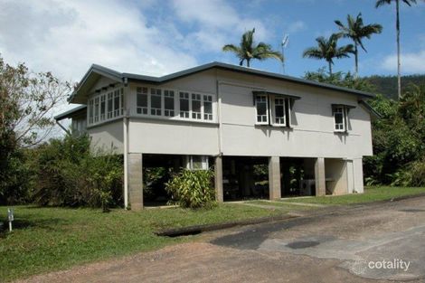 Property photo of 8 Graham Street Tully QLD 4854