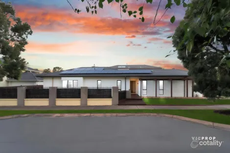 Property photo of 1 The Esplanade Point Cook VIC 3030