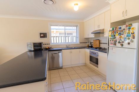 Property photo of 1/11 Magpie Close Dubbo NSW 2830
