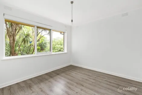 Property photo of 4/7 Ripon Grove Elsternwick VIC 3185