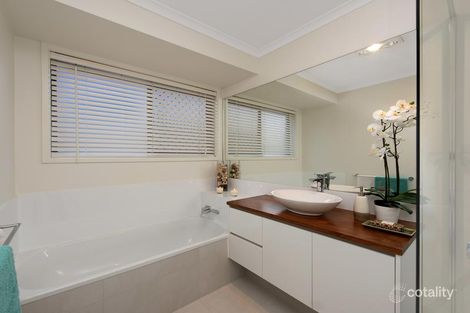 Property photo of 28 Stanmere Street Carindale QLD 4152
