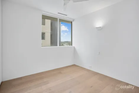 Property photo of 9/166 The Esplanade Burleigh Heads QLD 4220