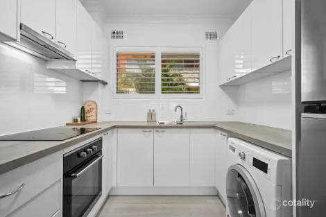 Property photo of 2/117 Pacific Parade Dee Why NSW 2099