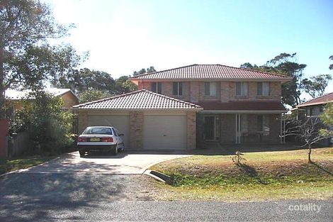 70 Oaks Ave, Shelly Beach, NSW 2261