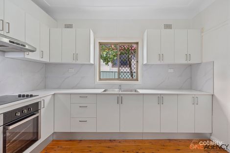 Property photo of 111 Oak Road Kirrawee NSW 2232
