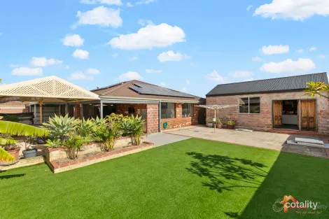 Property photo of 3 Kakadu Rest Bertram WA 6167