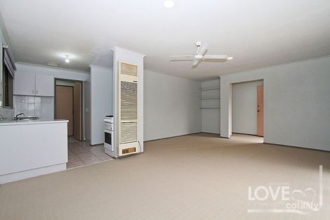 Property photo of 10 Kenthurst Court Mill Park VIC 3082