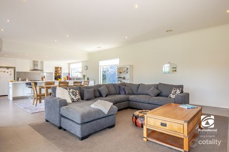 Property photo of 11 The Grange Paynesville VIC 3880