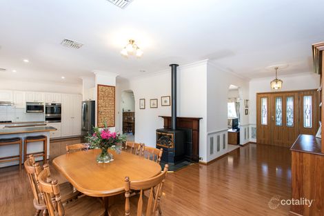 Property photo of 81 Vernon Drive Cowra NSW 2794