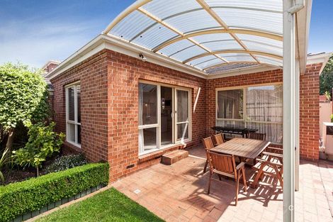 Property photo of 2/98 Church Road Doncaster VIC 3108