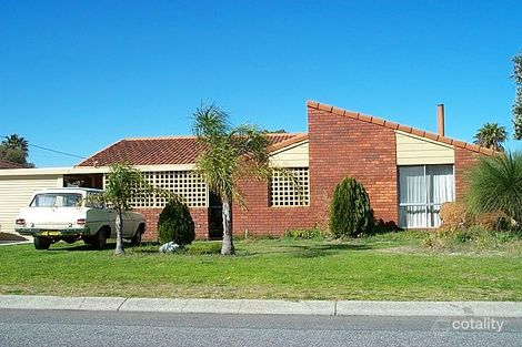 Property photo of 5 Voyager Court Cooloongup WA 6168