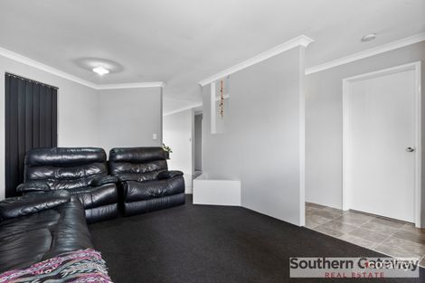 Property photo of 19 Leghorn Road Orelia WA 6167