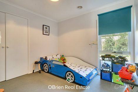 33 Monique Dr, Langwarrin, VIC 3910