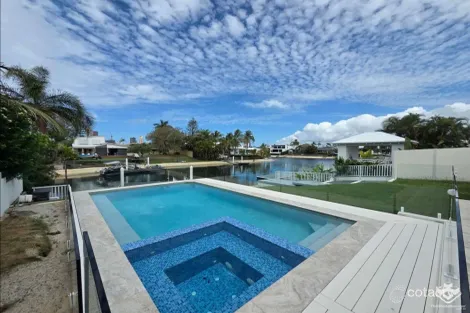 22 Rio Vista Bvd, Broadbeach Waters, QLD 4218