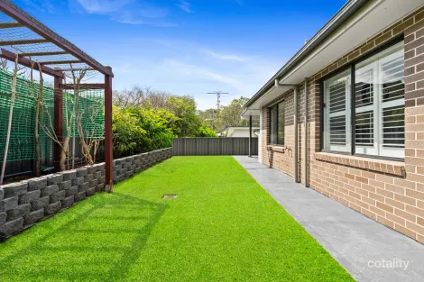 Property photo of 12 Kemp Close Springfield NSW 2250
