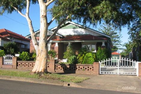 6 Airedale Ave, Earlwood, NSW 2206