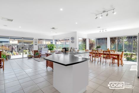 Property photo of 31 Swinburne Close Craigieburn VIC 3064