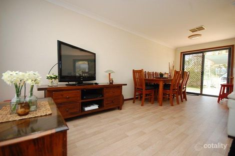 Property photo of 11 Braeburn Avenue Griffith NSW 2680