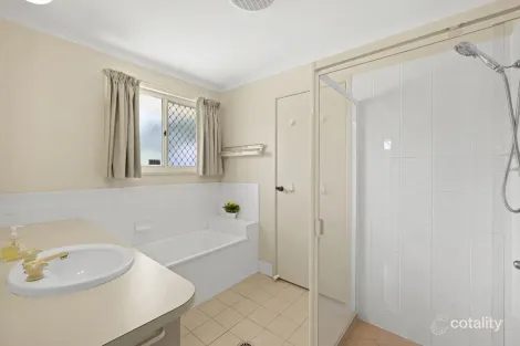 Property photo of 32 Oramba Street Currimundi QLD 4551