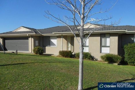 41 Portchester Bvd, Beaconsfield, VIC 3807