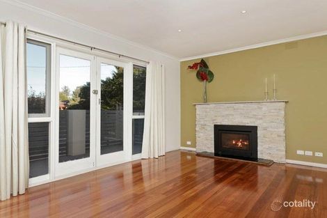 Property photo of 3 Victoria Street Greensborough VIC 3088