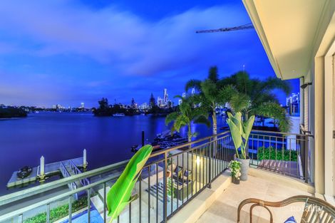 Property photo of 35 The Corso Surfers Paradise QLD 4217