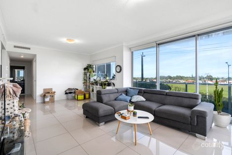 Property photo of 1307/25-31 East Quay Drive Biggera Waters QLD 4216