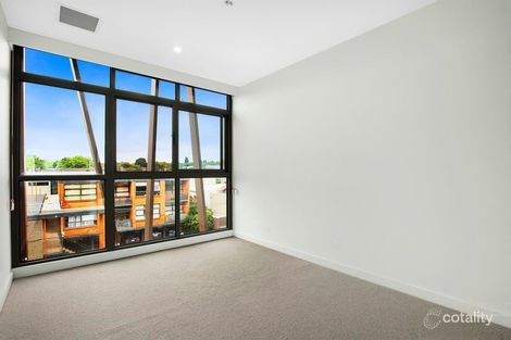 Property photo of 206/356 Orrong Road Caulfield North VIC 3161