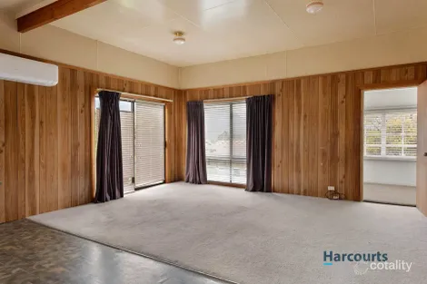 Property photo of 11 Primrose Street Rosebery TAS 7470