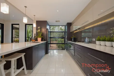 Property photo of 6 Eire Close Ashtonfield NSW 2323