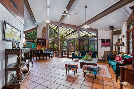 Property photo of 11 Highbury Street Floreat WA 6014