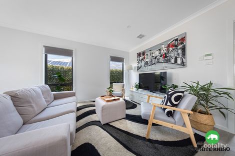 Property photo of 12 Ridings Road Googong NSW 2620