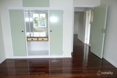 Property photo of 35 Bulgin Avenue Wynnum West QLD 4178