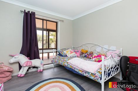 Property photo of 1 Nowland Crescent Westdale NSW 2340