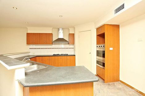 Property photo of 44 Thomas Carr Drive Tarneit VIC 3029