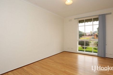 Property photo of 1 Gloucester Court Werribee VIC 3030
