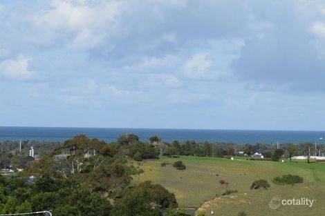 Property photo of 26 Nautilus Way Lakes Entrance VIC 3909